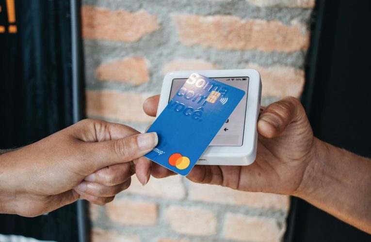 Venmo ganha força enquanto Cash App enfrenta dificuldades no mercado de pagamentos