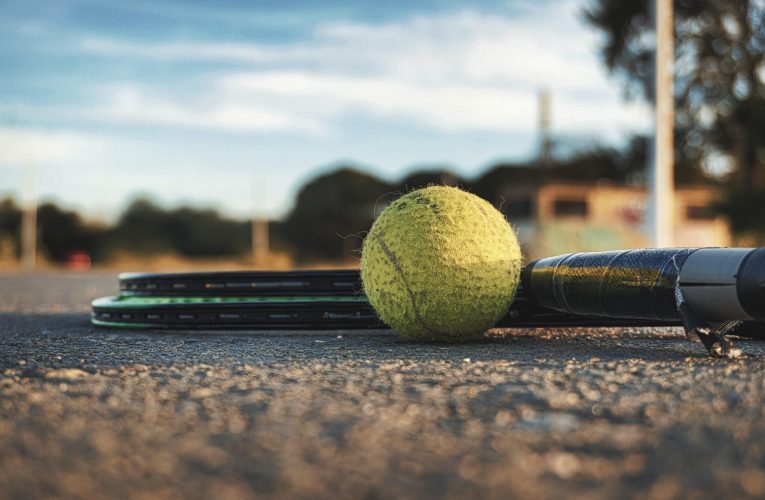 Disputa acirrada pelo WTA Finals e penalidades no topo marcam fim da temporada